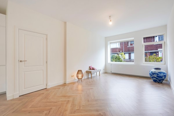 Medium property photo - Van den Berghstraat 65, 2522 ZN Den Haag